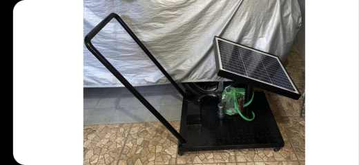 太阳能电池板割草机缩略图